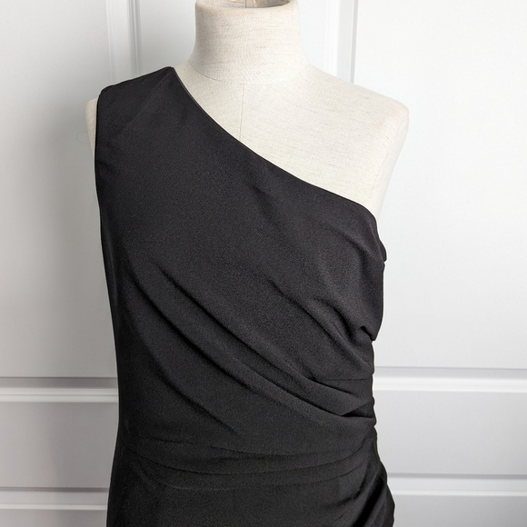 Dress The Population Martine LBD One Shoulder Stretch Knee Length Black L NWT - Picture 3 of 14